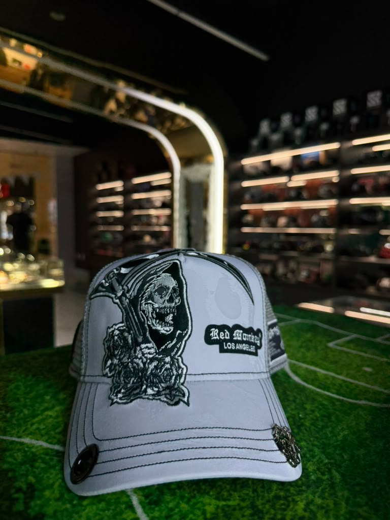 Muerte '26 Grey